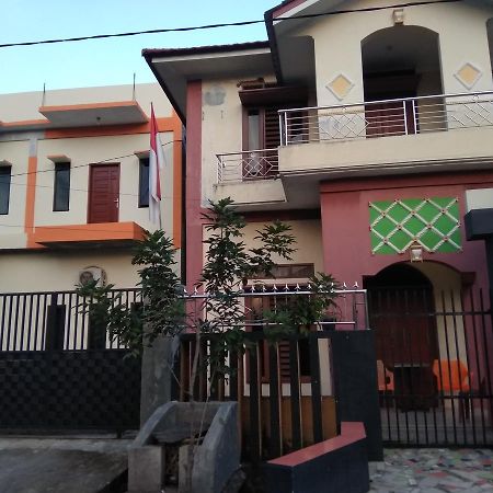 Pondok Cemara Hotel Medan Eksteriør billede